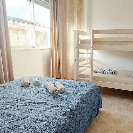 Modern And Centric With Air Conditioning - By Tenerifehints * 엘메다노