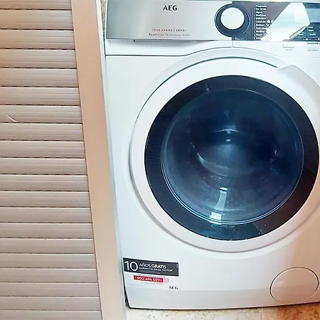 Modern And Centric With Air Conditioning - By Tenerifehints 아파트