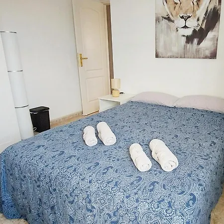 Modern And Centric With Air Conditioning - By Tenerifehints * Ελ Μέντανο